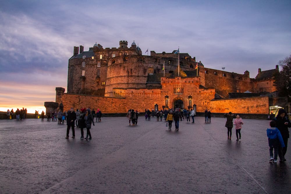 The Edinburgh Castle at dusk