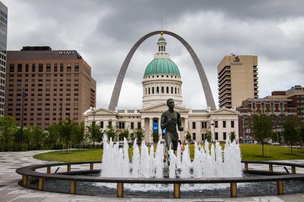 The Gateway Arch in St. Louis is worth seeing on a Michigan to California road trip